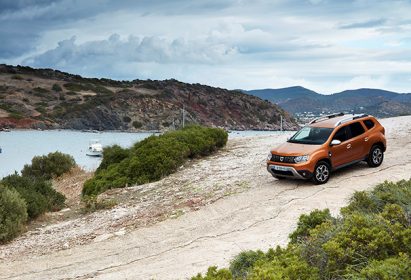 4_21200152_2017_new_dacia_duster_tests_drive_in_greece