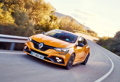 121202862_2018_-_new_renault_megane_r_s_sport_chassis_tests_drive_in_spain