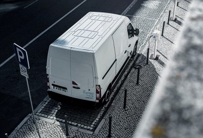 21204408_2018_renault_master_z_e_tests_drive_and_electric_lcv_range_in_lisboa